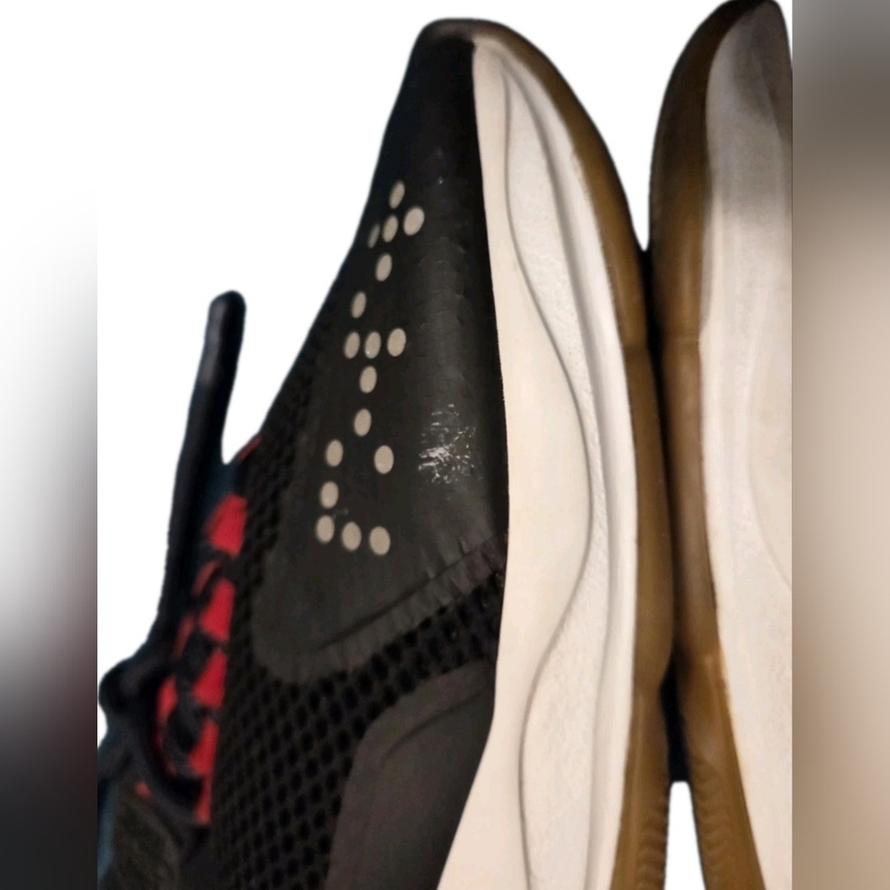 Versace Chain Reaction LowTop Sneakers (Unisex) Size 41 US Wmns Sz 10 / Men Sz 8 - Picture 10 of 16